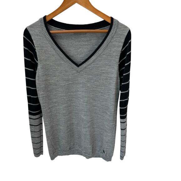 SMARTWOOL Sweater Womens M Gray Stripe V-Neck 100% Merino Wool - Picture 6 of 12